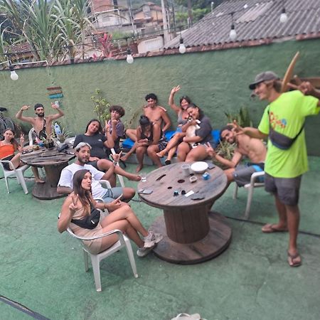 Kambô Surf House Hostel Ubatuba Ngoại thất bức ảnh