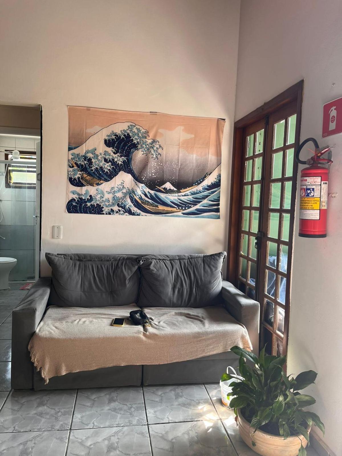 Kambô Surf House Hostel Ubatuba Ngoại thất bức ảnh