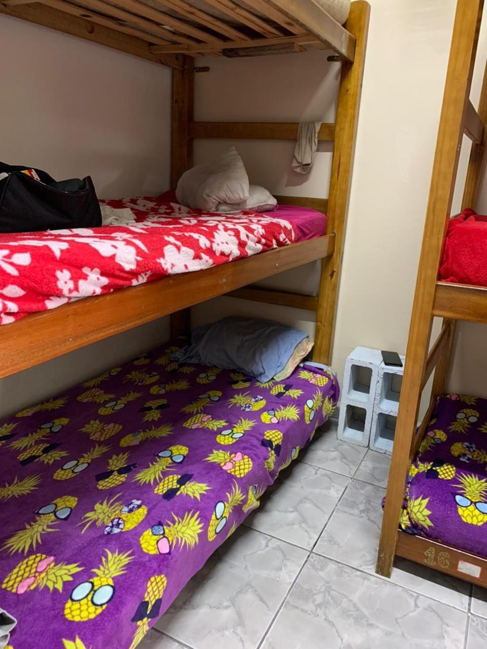 Kambô Surf House Hostel Ubatuba Ngoại thất bức ảnh
