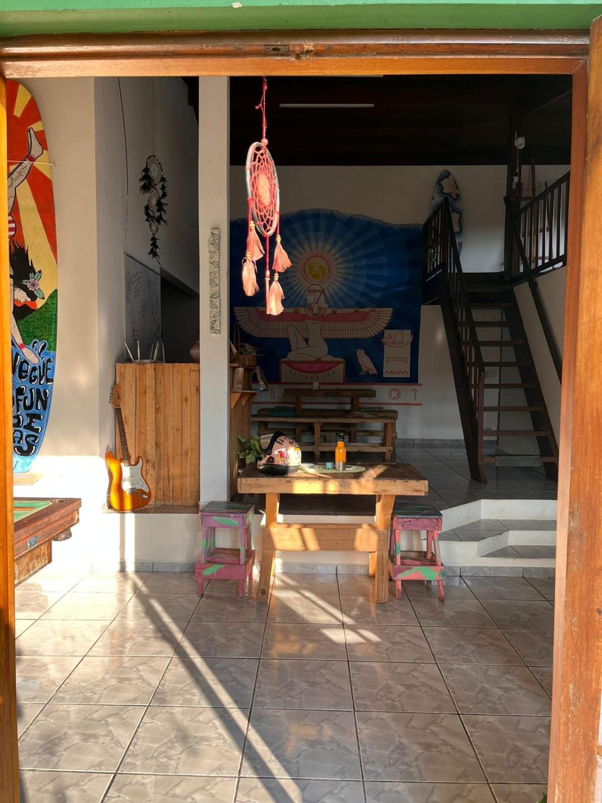 Kambô Surf House Hostel Ubatuba Ngoại thất bức ảnh