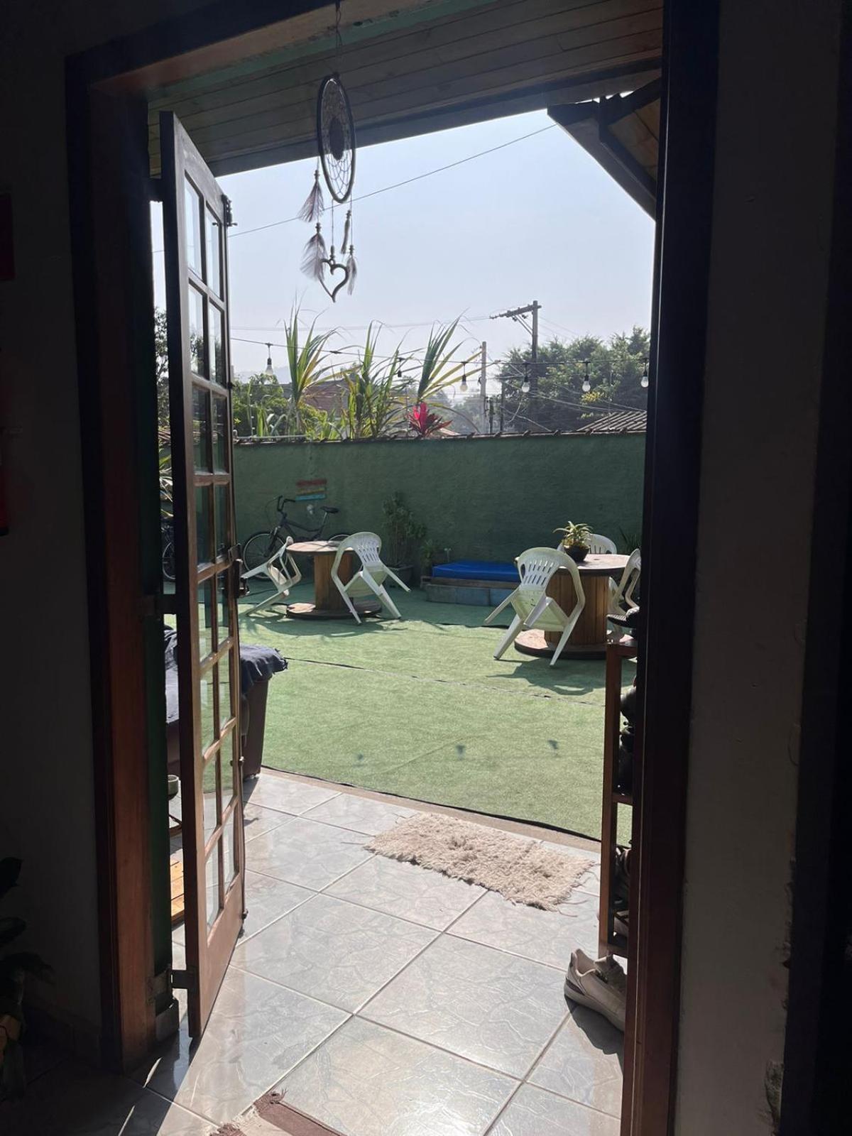 Kambô Surf House Hostel Ubatuba Ngoại thất bức ảnh