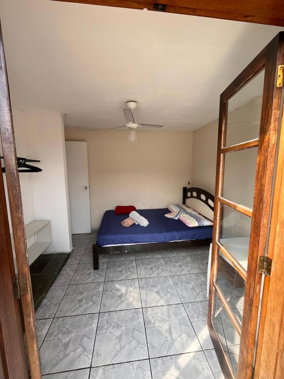 Kambô Surf House Hostel Ubatuba Ngoại thất bức ảnh